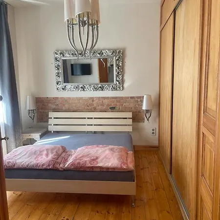 Apartament Kwiatowa Apartament *